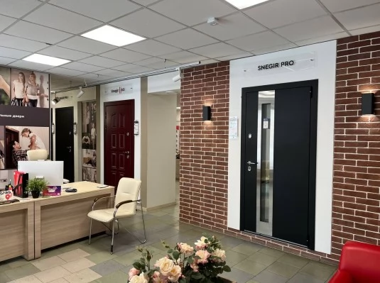 Салон продаж на Победы